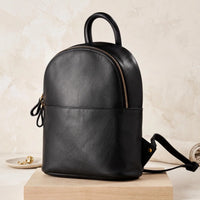 Full-Grain Leather Backpack – Timeless Style for Everyday Adventures