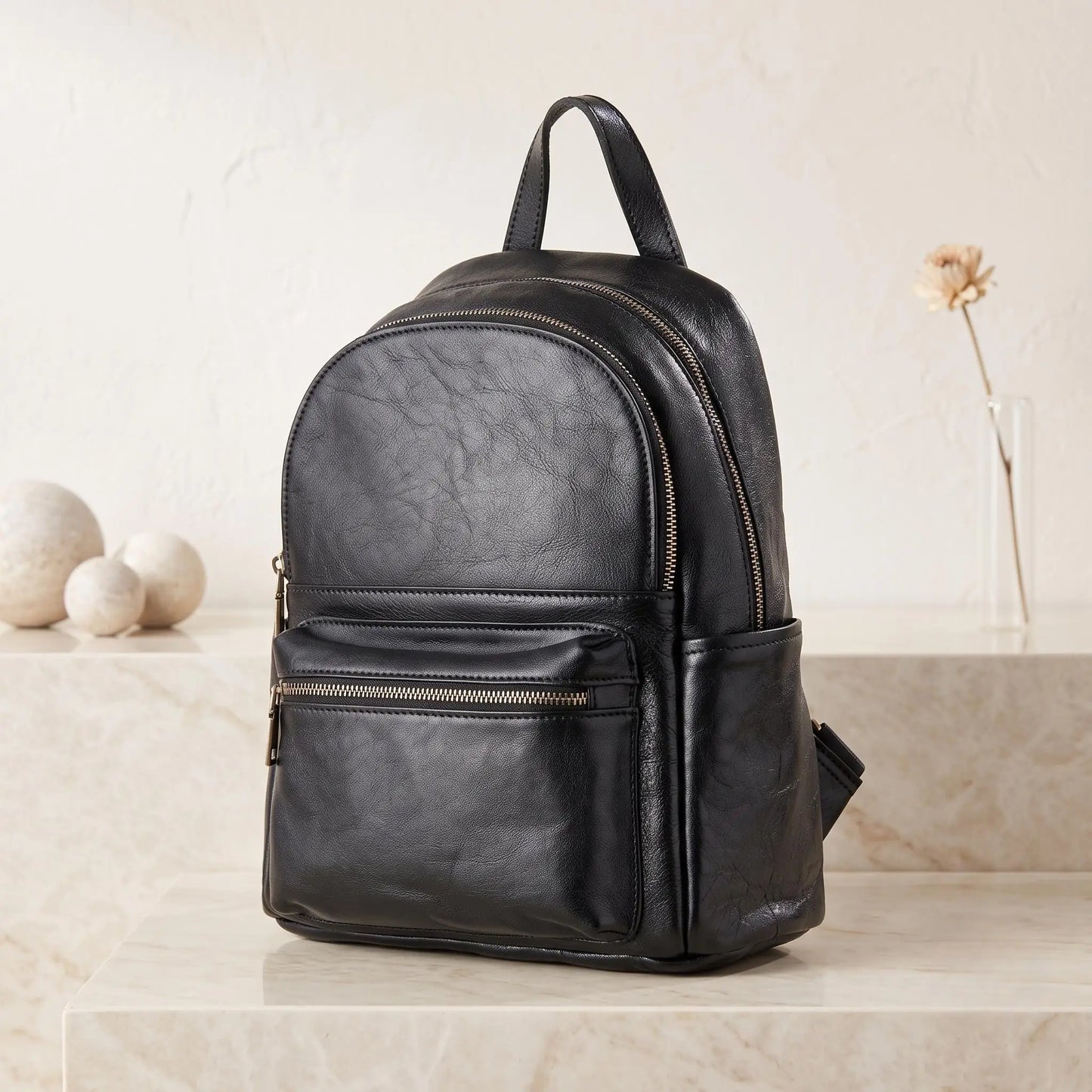 Handcrafted Women’s Full Grain Leather Backpack – Elegant & Durable Daily Travel Rucksack