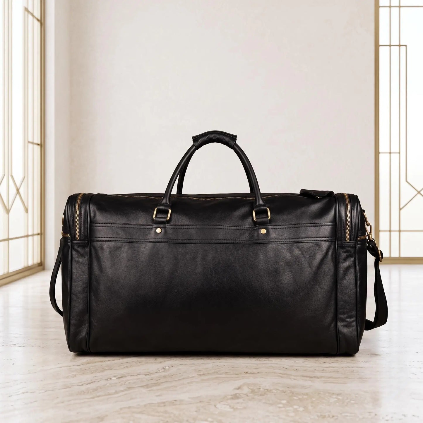 The Ultimate Full-Grain Leather Duffel Bag: Timeless Elegance Meets Rugged Durability